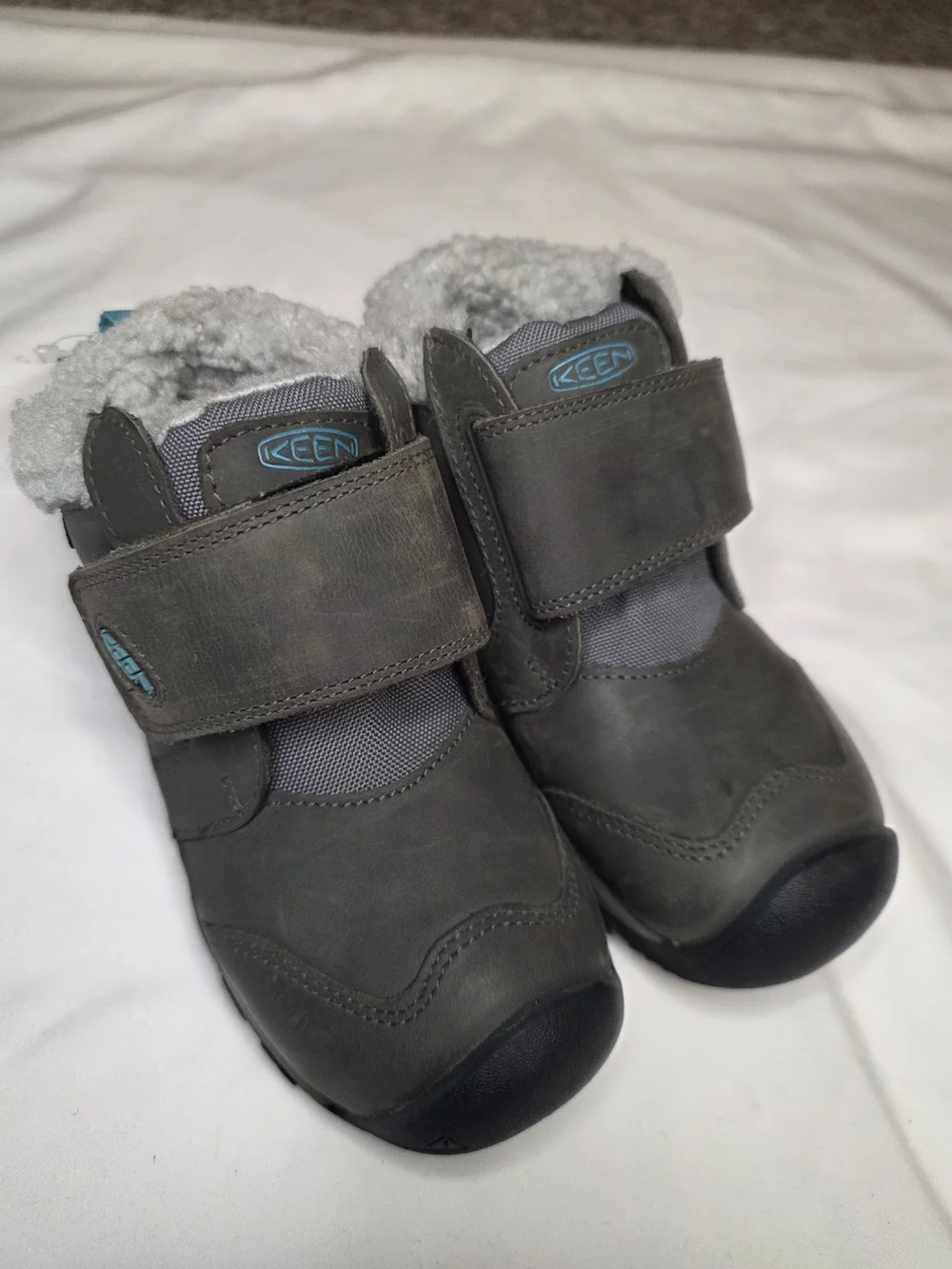 Keen kids winter
